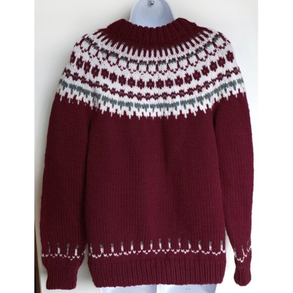 Vintage burgundy, white, and grey Icelandic lopi/Fair Isle sweater - Picture 5 of 5